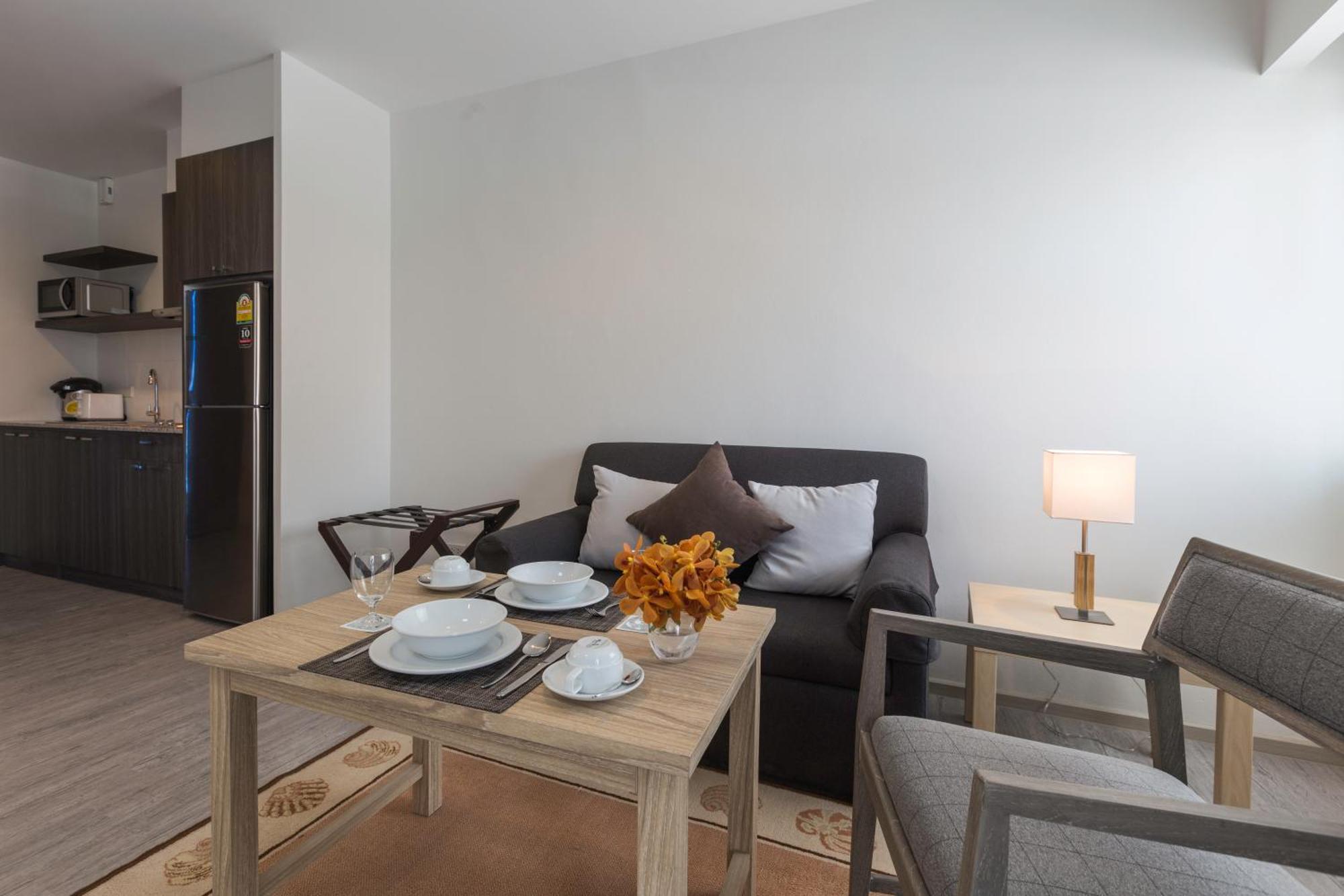 Kantary Hotel And Serviced Apartment, Amata, Bangpakong Ban Tamru Екстериор снимка