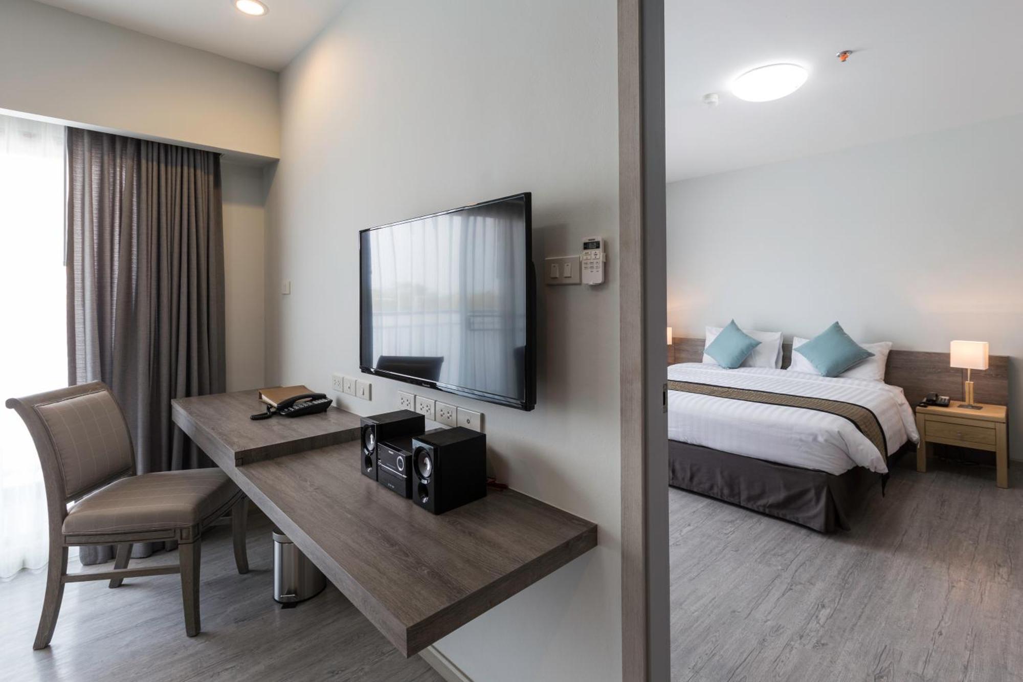 Kantary Hotel And Serviced Apartment, Amata, Bangpakong Ban Tamru Екстериор снимка